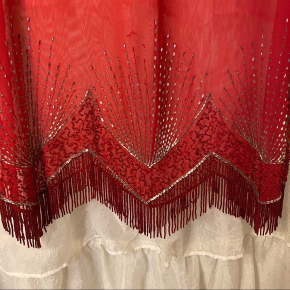 Vintage** sheer, lose fitting, beaded blouse - Picture 2 of 5